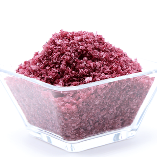This premium flavor from Salty Provisions is made with a California Cabernet and a hint of hibiscus flowers. Beautifully colored, this flaky sea salt is the perfect finishing salt for steaks, chicken, red sauce and veggies. Sprinkle on fruit or soft cheeses for your next charcuterie platter. 